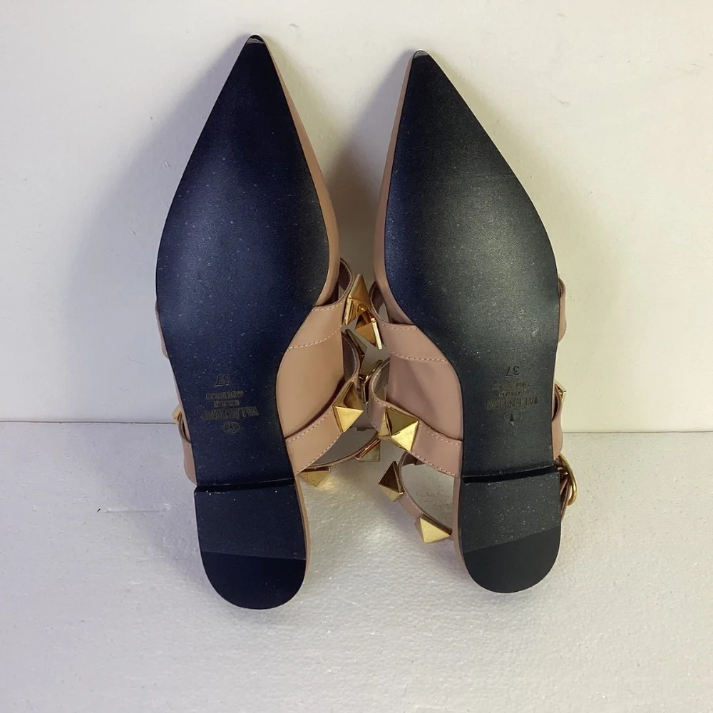 Valentino Garavani New Roman stud Rose Gold Gladiator Point toe Sandals Sz 37 - Picture 8 of 9